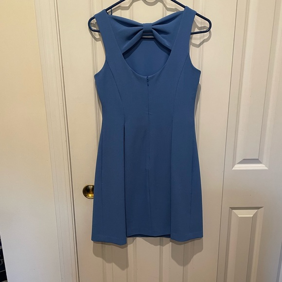 Vince Camuto Fit & Flare Bow Dress 2 Sleeveless Cut Out Blue - Picture 2 of 8